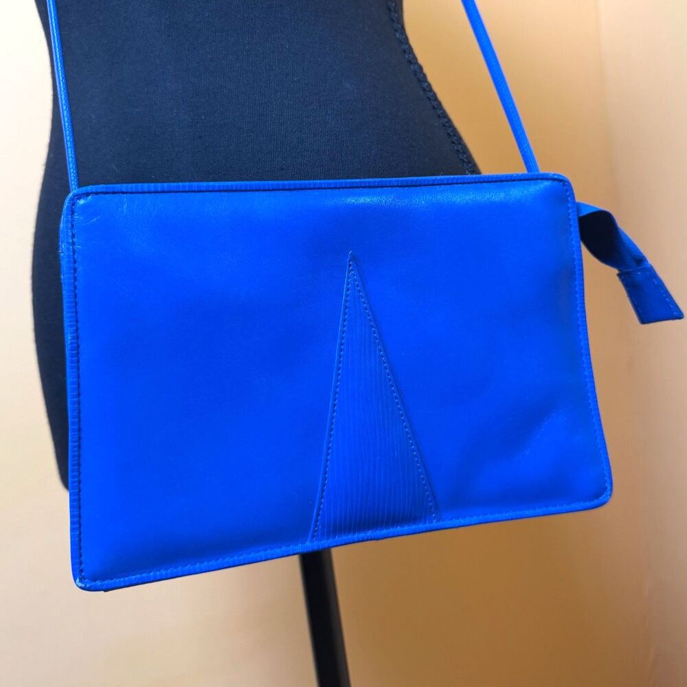 Vintage 1980s Electric Blue Liz Claiborne Leather Purse Retro Minimalist